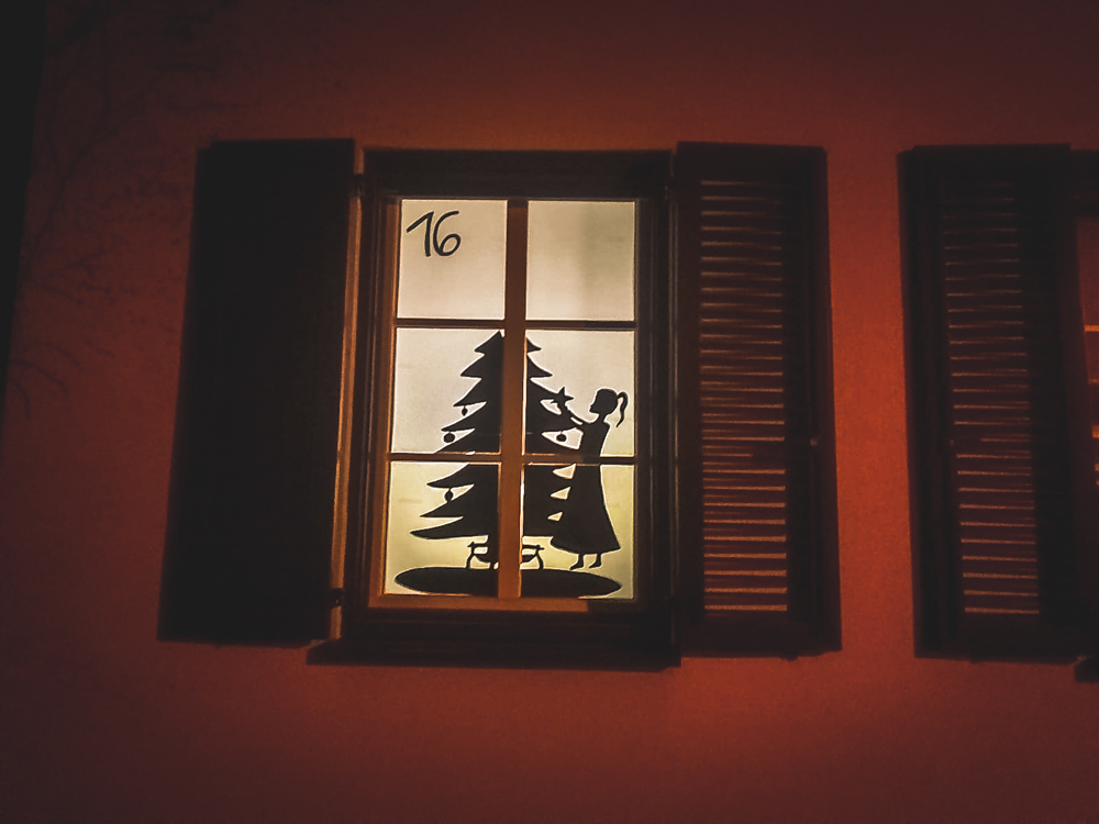 Adventfenster Familie Reiskopf - Schustergasse 11 - © Rudolf Maurer